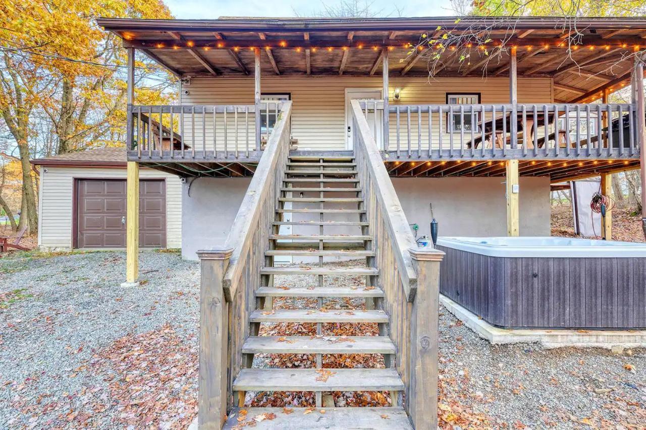 Fun Home 4 Endless Enjoyment With Game Room & Hot Tub Long Pond Exterior photo